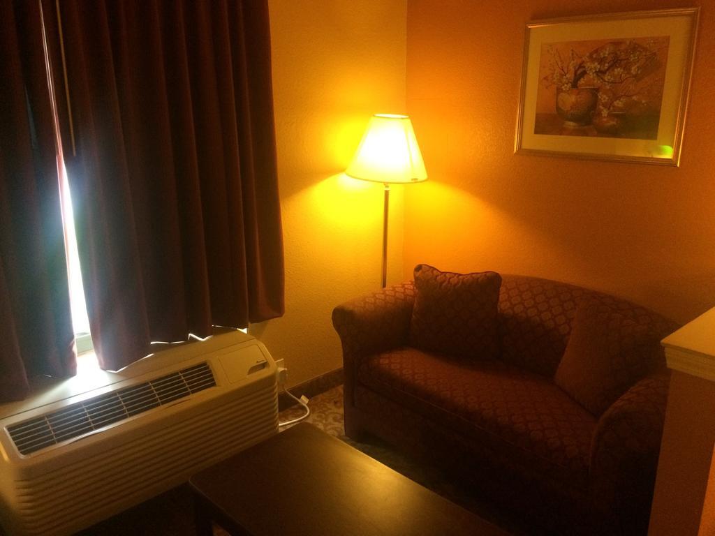 Luxury Suites Ferry Pass Camera foto